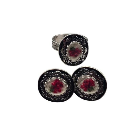 Vintage Petit Point Embroidered Rose Ring & Earring Set - Picture 4 of 8
